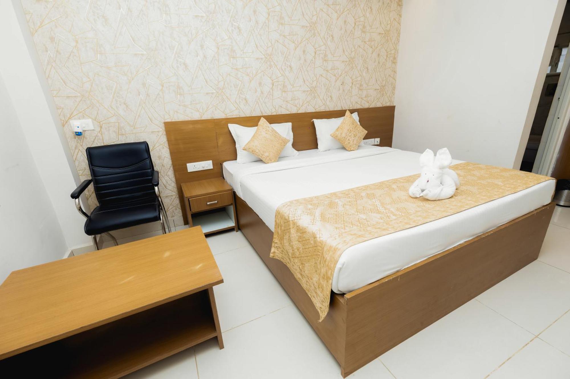Rosewood Luxury Hotel 부바네스 외부 사진